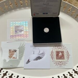 Canada Post Millennial Dove Quarter Token and Stamps in Original Tin